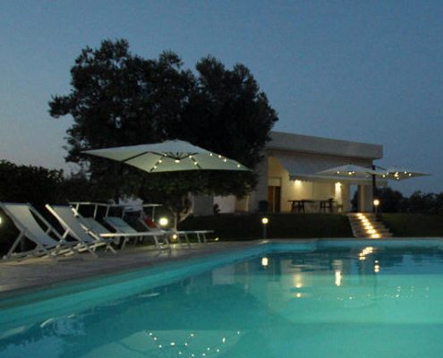 Trulli & Mare Apulia bianca - casa vacanze con piscina a Monopoli in Puglia